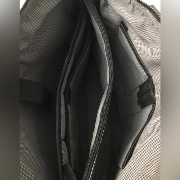 SPIKE & SPARROW pocketbook - Picture 16 of 16